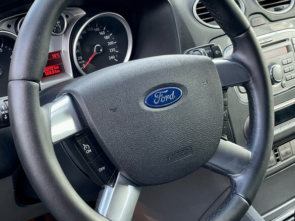 2008 Ford Focus II Рестайлинг, серый, 530000 рублей - вид 21