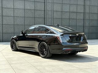 2025 Cadillac CT5 I Рестайлинг, чёрный, 4294055 рублей, вид 3