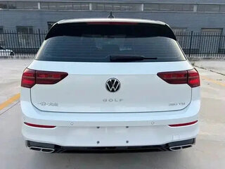 2023 Volkswagen Golf VIII, белый, 1620001 рублей, вид 3