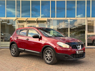 2011 Nissan Qashqai I Рестайлинг, красный, 1030000 рублей, вид 2