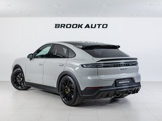 2026 Porsche Cayenne Turbo GT Coupé III Рестайлинг, серый, 31990000 рублей, вид 4