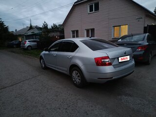 2017 Skoda Octavia III (A7), серебристый, 900000 рублей, вид 2
