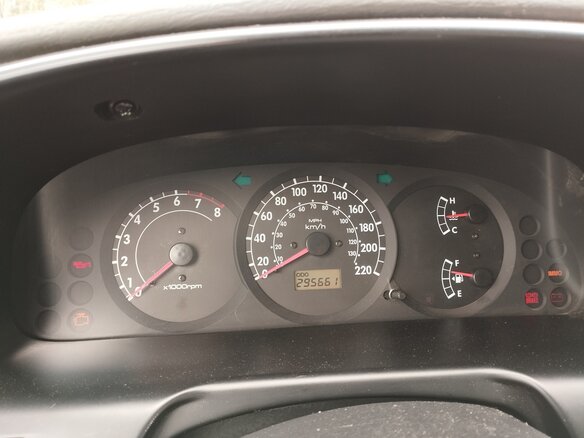 2006 Kia Spectra I Рестайлинг 2, красный, 400000 рублей - вид 9