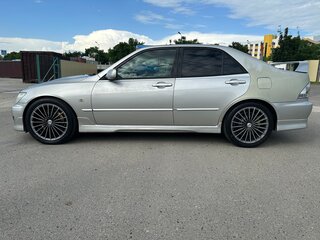 2002 Toyota Altezza, серебристый, 950000 рублей, вид 3
