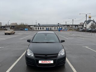 2010 Opel Astra H Рестайлинг, чёрный, 550000 рублей, вид 3