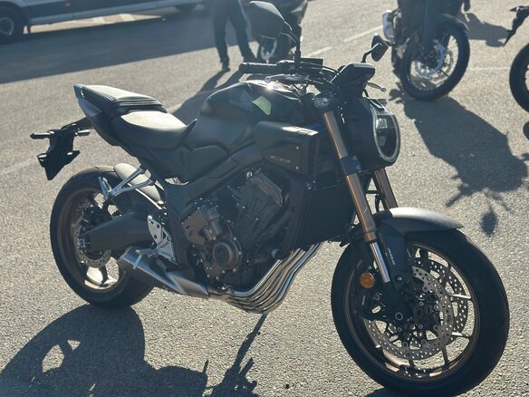 2026 Honda CB 650R, чёрный, 1380000 рублей - вид 21