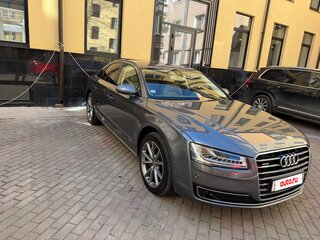 2016 Audi A8 III (D4) Рестайлинг, серый, 4000000 рублей, вид 1