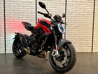 2026 MV Agusta Brutale 800, красный, 1737000 рублей, вид 5