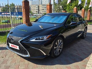 2021 Lexus ES 300h VII Рестайлинг, чёрный, 3800000 рублей, вид 1