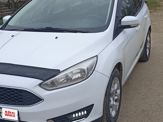 2018 Ford Focus III Рестайлинг, белый, 850000 рублей, вид 1