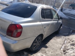 2001 Toyota Platz, серебристый, 335000 рублей, вид 5