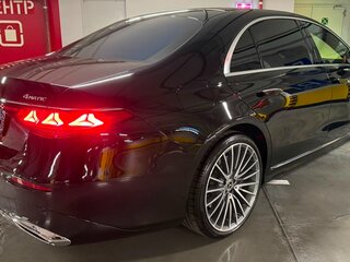 2026 Mercedes-Benz S-Класс 450 d Long 4MATIC VII (W223) Рестайлинг, чёрный, 27090000 рублей, вид 3