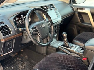 2018 Toyota Land Cruiser Prado 150 Series Рестайлинг 2, чёрный, 5900000 рублей, вид 5