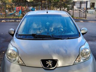 2008 Peugeot 107 I, серебристый, 500000 рублей, вид 1