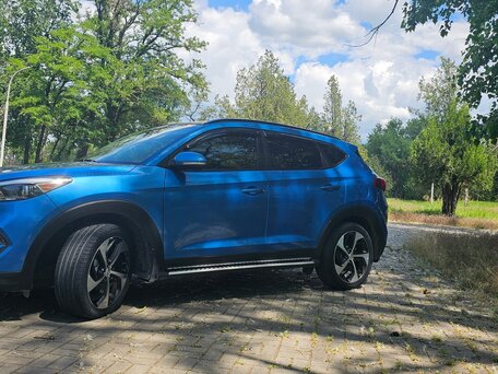 2017 Hyundai Tucson III, синий, 2150000 рублей, вид 5