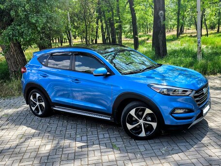2017 Hyundai Tucson III, синий, 2150000 рублей, вид 1