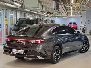 2023 Hyundai Sonata VIII (DN8) Рестайлинг, серый, 2690000 рублей, вид 4