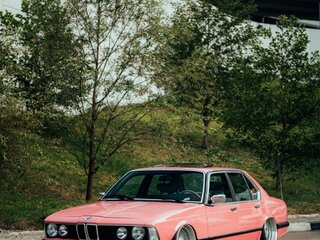 1986 BMW 7 серии 735i 4-speed I (E23) Рестайлинг, серый, 2100000 рублей, вид 3