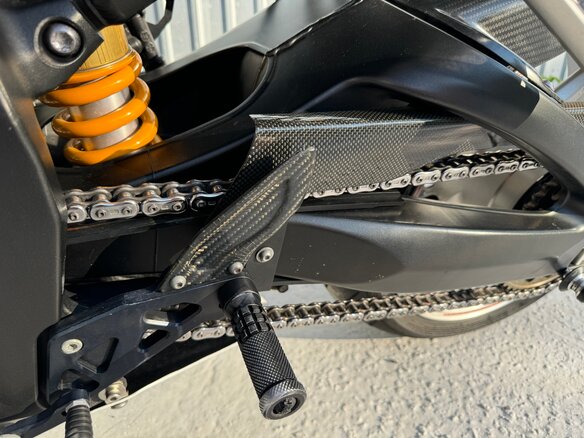 2011 Yamaha FZ1, белый, 700000 рублей - вид 29