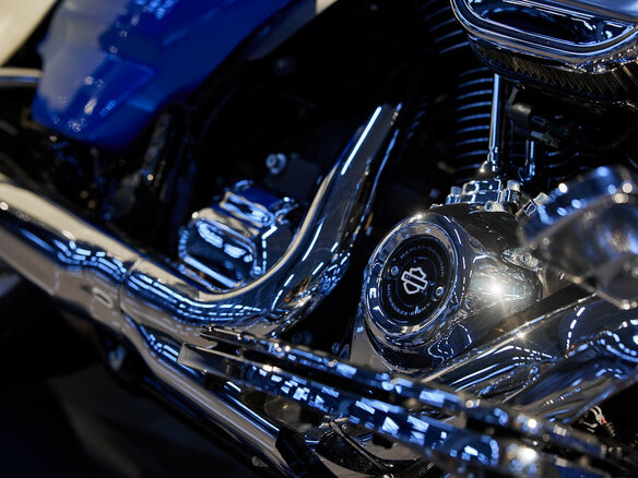 2021 Harley-Davidson Electra Glide Revival, голубой, 2750000 рублей - вид 16