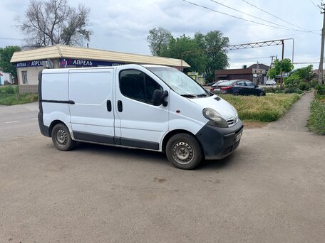 2003 Nissan Primastar, белый, 830000 рублей, вид 1