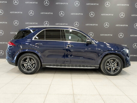 2019 Mercedes-Benz GLE 450 II (V167), синий, 4855000 рублей, вид 4