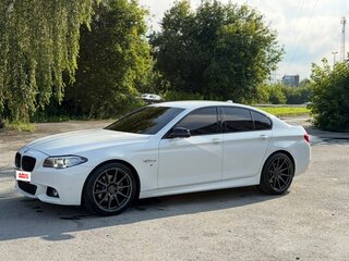 2014 BMW 5 серии 520i VI (F10/F11/F07) Рестайлинг, белый, 1850000 рублей, вид 4