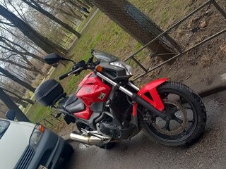 2012 Honda NC 750S, красный, 464000 рублей, вид 4