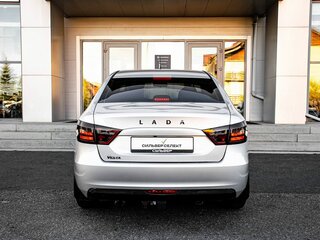 2017 Lada (ВАЗ) Vesta I, серебристый, 769000 рублей, вид 4