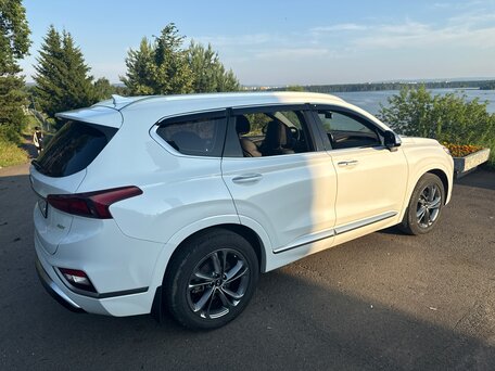 2019 Hyundai Santa Fe IV, белый, 2700000 рублей, вид 2