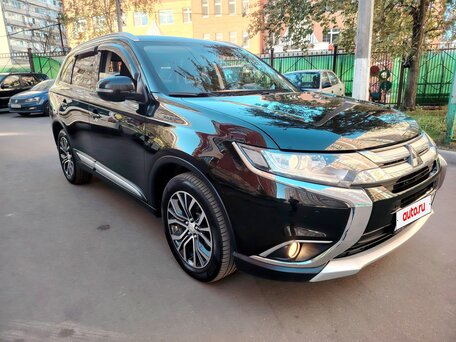2018 Mitsubishi Outlander III Рестайлинг 2, чёрный, 1895000 рублей, вид 4