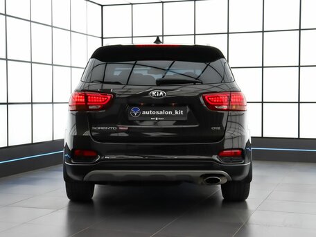 2018 Kia Sorento III Prime Рестайлинг, коричневый, 3150000 рублей, вид 5
