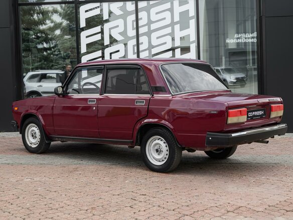 2002 Lada (ВАЗ) 2107, красный, 130000 рублей - вид 1
