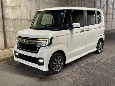 Honda N-BOX II Рестайлинг