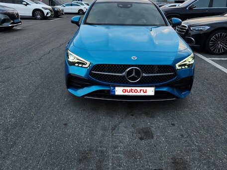 2024 Mercedes-Benz CLA 250 II (C118, X118) Рестайлинг, голубой, 5680000 рублей, вид 3
