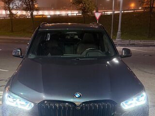 2021 BMW X5 M50d IV (G05/G18), серый, 7749000 рублей, вид 2