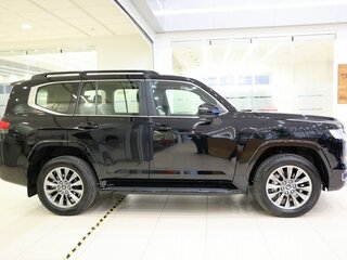 2026 Toyota Land Cruiser 300 Series, чёрный, 16500000 рублей, вид 4