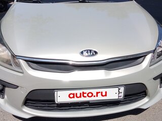 2017 Kia Rio IV, бежевый, 950000 рублей, вид 1