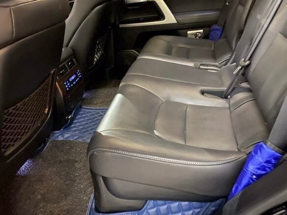 2018 Toyota Land Cruiser 200 Series Рестайлинг 2, чёрный, 8500000 рублей - вид 13