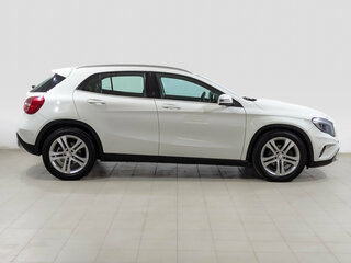 2017 Mercedes-Benz GLA 200 I (X156), белый, 1625000 рублей, вид 4