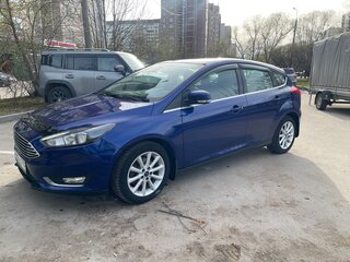 2015 Ford Focus III Рестайлинг, синий, 899000 рублей, вид 2