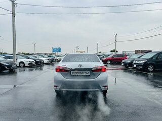 2014 Toyota Corolla XI (E160, E170, E180), серебристый, 1099999 рублей, вид 5