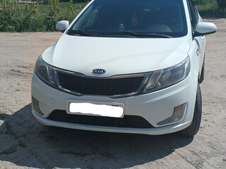 2012 Kia Rio III, белый, 699999 рублей, вид 2