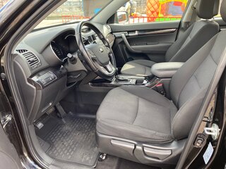 2018 Kia Sorento II Рестайлинг, чёрный, 1900000 рублей, вид 3