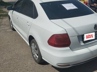 2018 Volkswagen Polo V Рестайлинг, белый, 770000 рублей, вид 3
