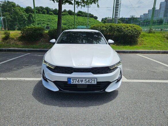 2022 Kia K5 LPi III, белый, 1974000 рублей - вид 1