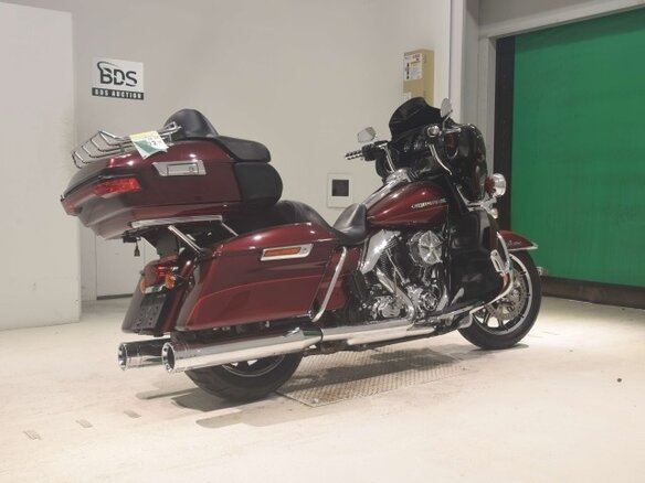 2016 Harley-Davidson Ultra Limited, красный, 1500000 рублей - вид 4