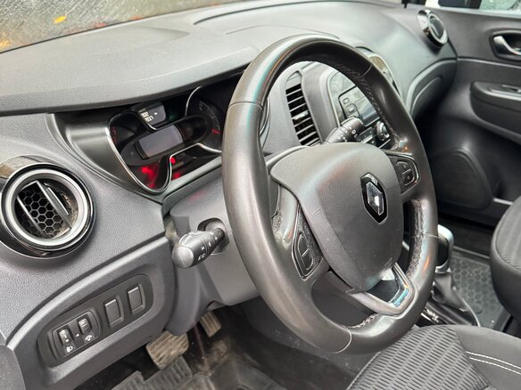 2017 Renault Kaptur I, серый - вид 3
