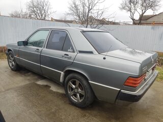 1990 Mercedes-Benz 190 (W201), серый, 155000 рублей, вид 2