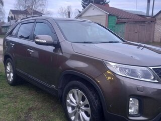 2017 Kia Sorento II Рестайлинг, бежевый, 2150000 рублей, вид 2